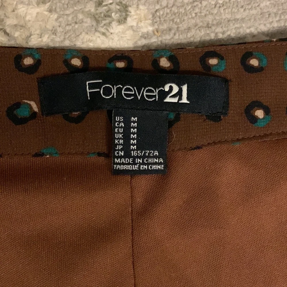 Forever 21 colour block printed pleated mini skirt sizes medium - Picture 5 of 6